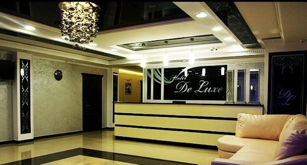 Hotel Deluxe Horodenka 外观 照片